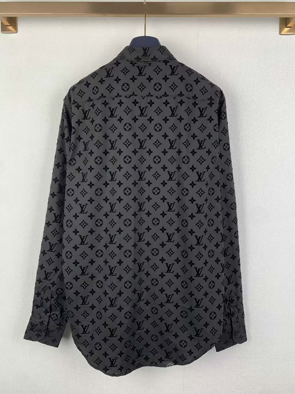 Louis Vuitton Lv Monogram Shirt (8) - www.newkick.org